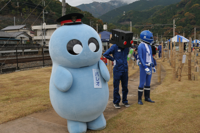 DSC_8116 (2)_00001.jpg